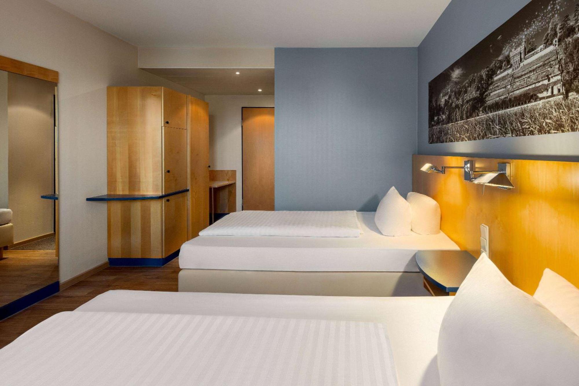 อาเมเดีย โฮเทล เดรสเดิน เอลบ์พรอมเมอนาด Hotel เดรสเดน ภายนอก รูปภาพ